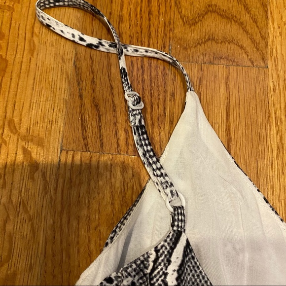 LF Millou Snakeskin Romper - Picture 4 of 10